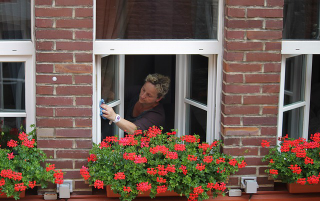 Illustration for article titled Trying to Employ the best Cleaning Company? Think About TheseHelpful Suggestions